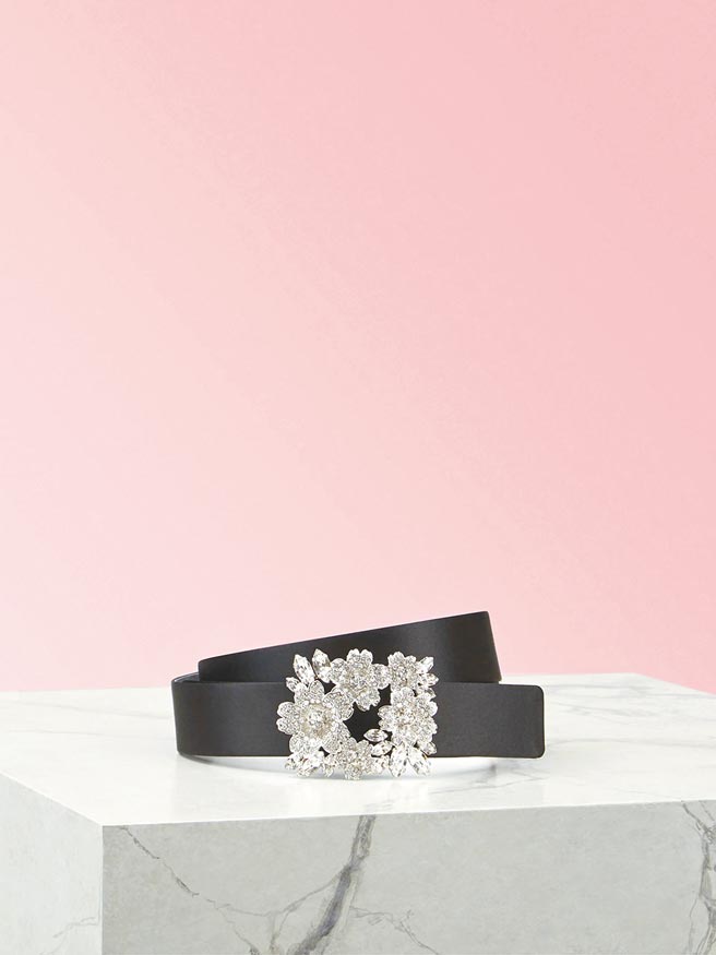 Bouquet钻扣皮带，3万6900元。（Roger Vivier提供）