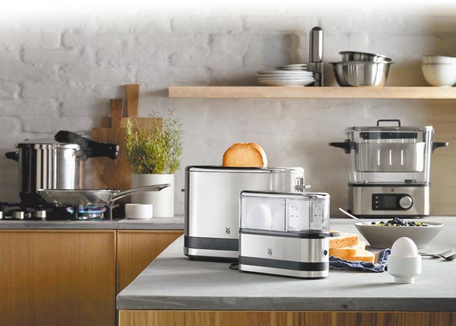 全联独家引进WMF KITCHENminis系列迷你家电，让消费者在家健康煮。（全联提供）