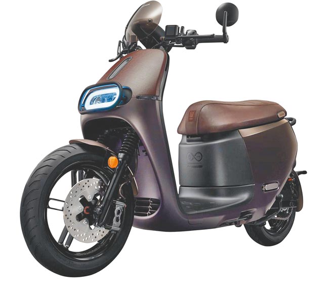 远百板桥中山福袋大奖「Gogoro S2 cafe 28 racer」，价值10万9980元。（远百提供）