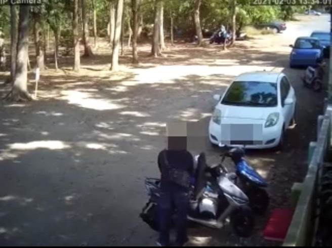 南市警歸仁分局日前破獲一起連續竊案。（讀者提供／李宜杰台南傳真）