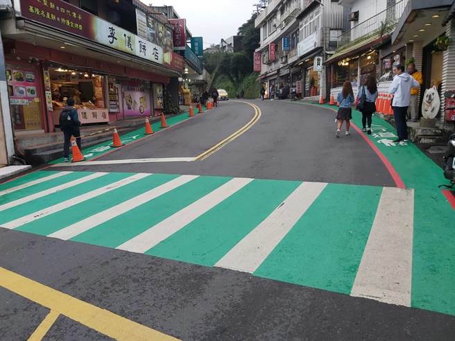 新北市瑞芳警分局特別在年前召集交通局、區公所、客運公司、停車場業者等多單位辦理春節期間交通疏導管制協調。（瑞芳警分局提供）