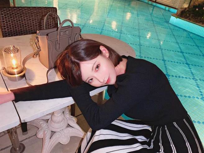 一线AV女优深田咏美。（图／翻摄自@FUKADA0318推特）