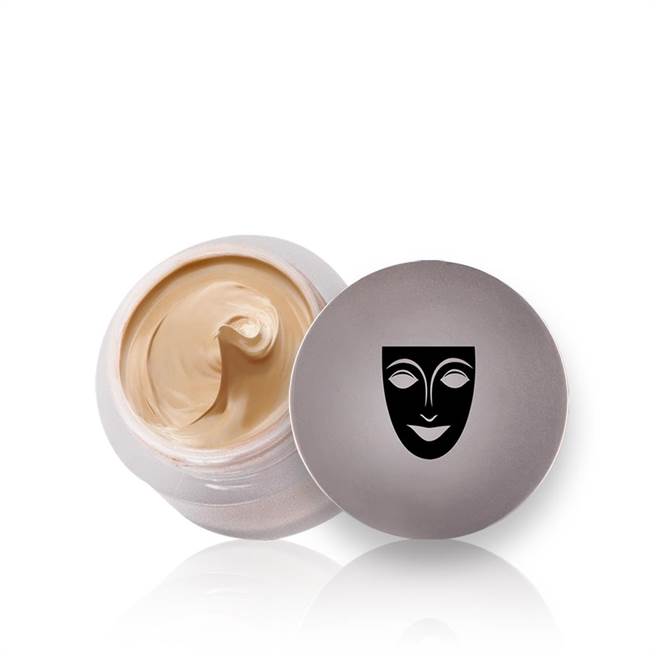 歌剧魅影HD柔焦赖床粉底30ml，1800元。（歌剧魅影提供）