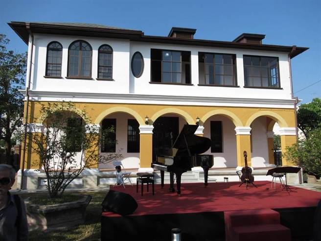 刘启祥美术纪念馆大年初四下午2时30分颐楼前将举办「思祥起-故乡的念歌」草地音乐会。(本报资料照片)