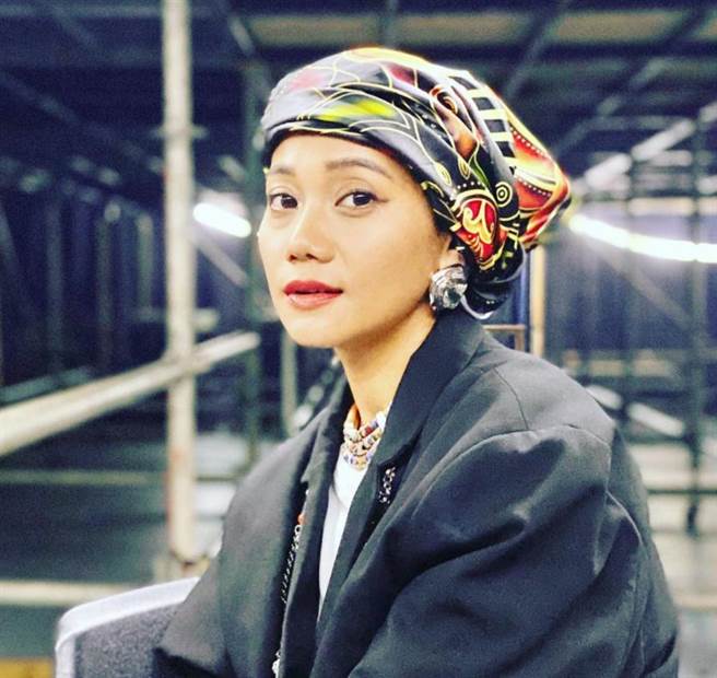 阿爆的母亲3日过世，享寿66岁。（翻摄阿爆IG）