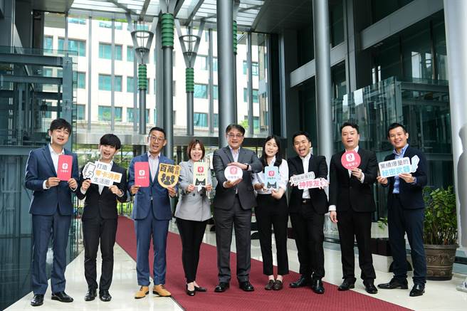 中租零卡2020年11、12月单月交易金额连续突破亿元大关。（中租提供）