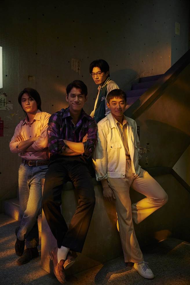 初孟軒、朱軒洋、羅士齊、宋柏緯四帥登場，席捲各型少男少女心。（公視提供）