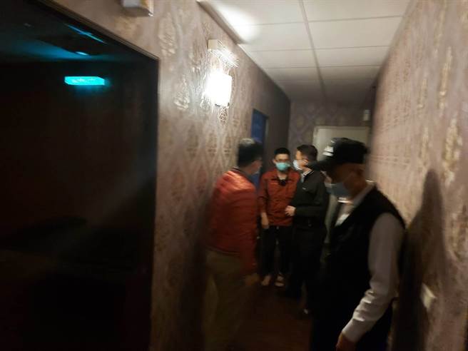 台南市南區警方破獲色情養生館。（讀者提供／程炳璋台南傳真）