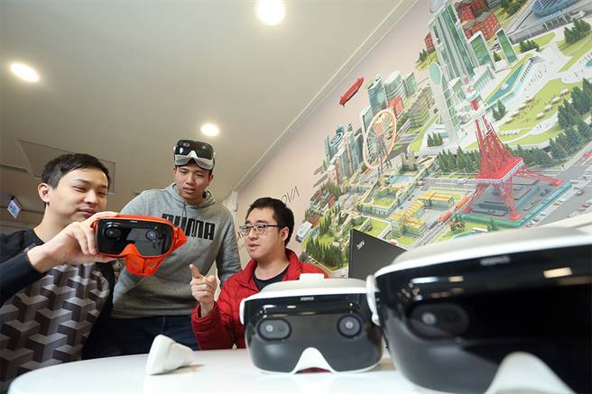 世界慢下腳步，台灣反而加速。(圖/張智傑攝)