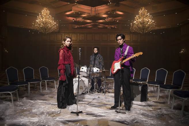 告五人新专辑《运气来得若有似无》推出后成绩亮眼。（相信音乐提供）