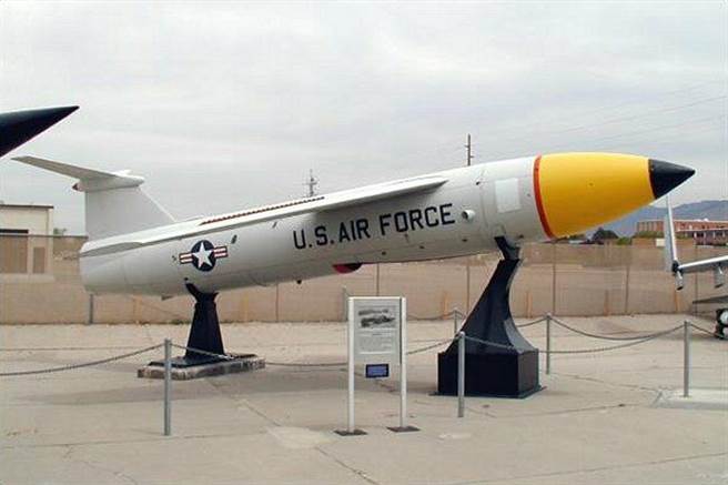 冷战时部署在台湾的美国「屠牛士」飞弹，可携带相当于五万吨黄色炸药的核子弹头，射程一千一百公里。（刘屏取材自加拿大空军第一师纪念网站）