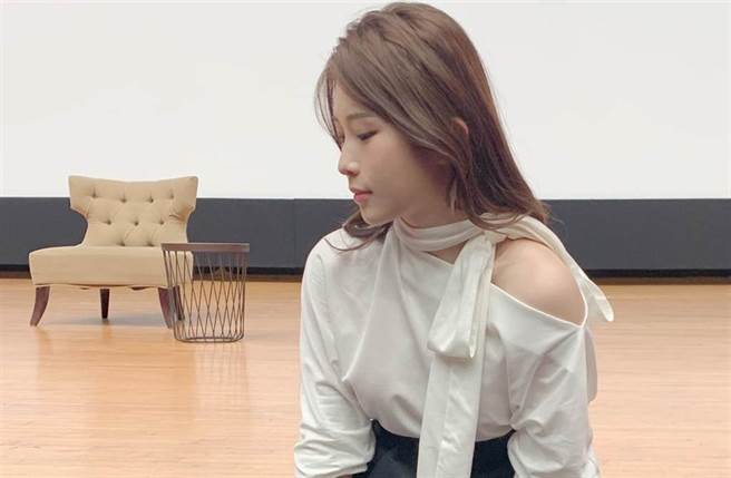 雞排妹指控金曲歌王翁立友性騷擾，引發軒然大波。(圖／取自鄭家純臉書)