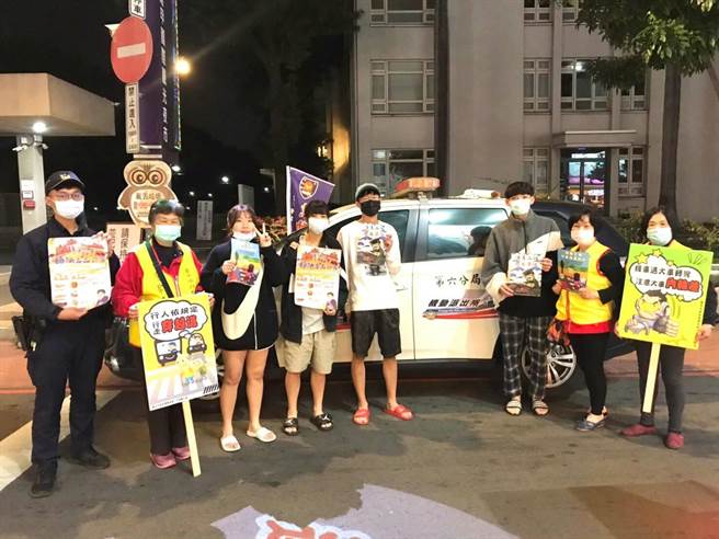 警方透过警民联手共同维护治安，欢渡年节好时光。（警方提供／陈世宗台中传真）
