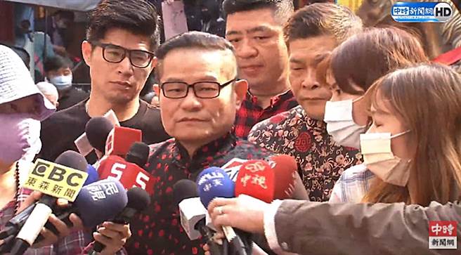 许效舜感谢鸡排妹声明还他跟邰智源清白。（图／翻摄自中时新闻网 Youtube）