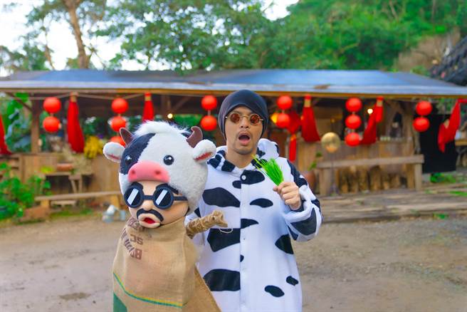 黄明志贺岁新歌为牛发声。（亚洲通文创提供）