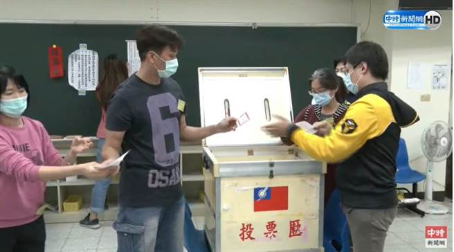 罷捷案開票狀況。(中時新聞網直播)