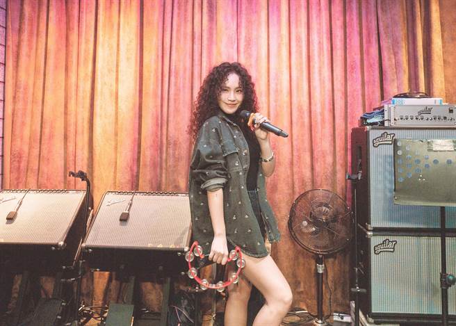 呂薔7日自辦尾牙邀歌迷同樂。（avex taiwan提供）