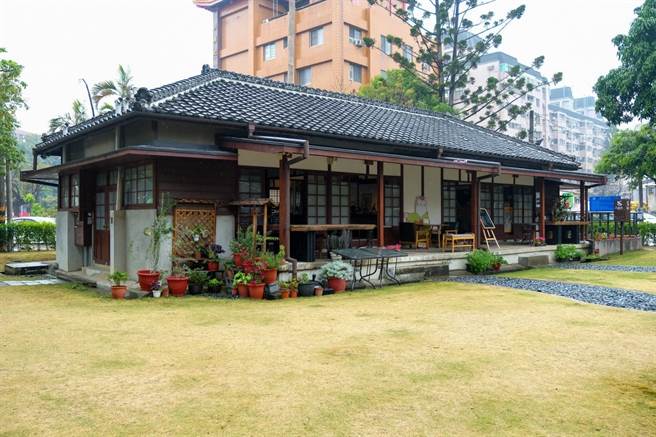 位于府东创意森林园区丙种B栋的和茶寮能体验和服、浴衣，也能感受茶道文化。(图／行遍天下提供)