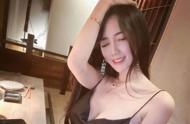 辣模子涵外型亮丽，还有魔鬼般高挑身材。(图／翻摄自IG)