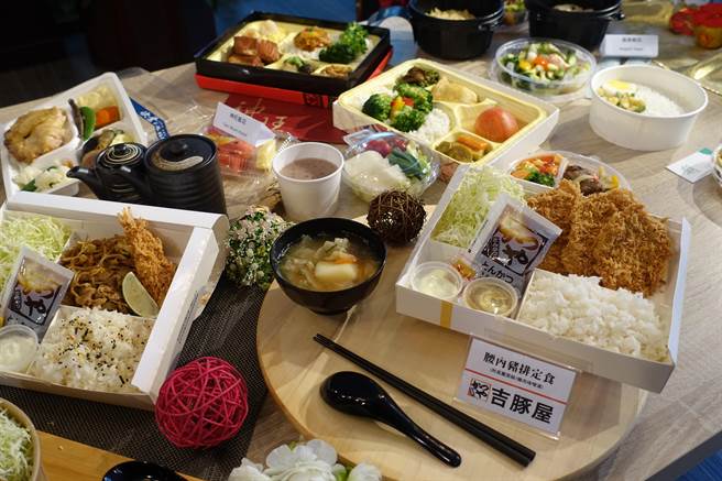 吉豚屋「腰內豬排定食」為人氣款餐盒。（黃采薇攝）