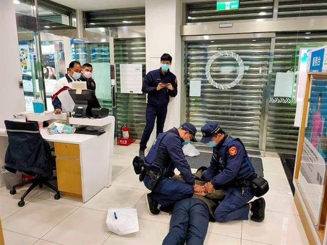 桃园市警局以「治安平稳、交通顺畅、民眾安心」为春安工作主轴。(警方提供／蔡依珍桃园传真)