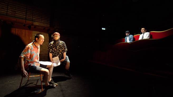 台中国家歌剧院在疫情间推出多种影音节目和观眾互动，登外媒报导。图为节目之一〈表演，Chill什么？〉。（台中国家歌剧院提供）