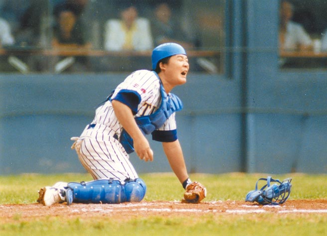 凃忠男是三商虎第一任队长，曾缔造连6打席安打纪录。（本报资料照片）