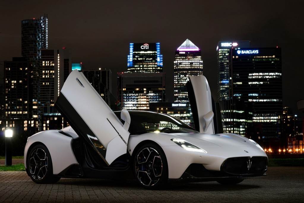 屢獲獎項！Maserati MC20再度成為全球汽車舞臺焦點
