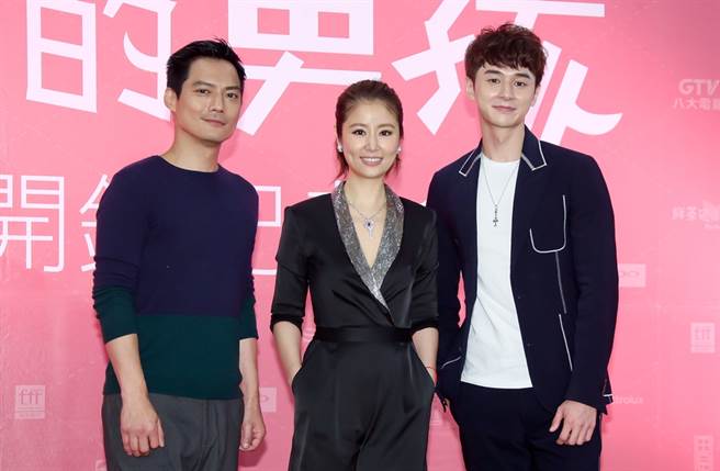 高圣远（左1）曾跟林心如拍电视剧。（图／中时资料照片）