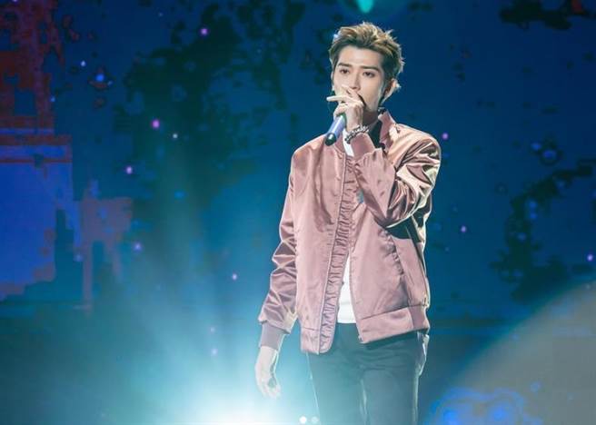 毕书尽出道十余年罕见动怒。（翻摄毕书尽IG）