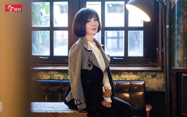 富足路上的敵友》為什麼秀場藝人常晚景淒涼，64歲台灣最美歐巴桑「掙到富裕」。（圖/今周刊攝影團隊提供）