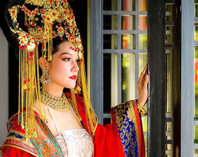 在不少野史与小说里，经常将顺治皇帝的爱妃董鄂妃与董小宛画上等号，主要是小说为了增加故事张力，但实际上她们并非同一人。(示意图/达志影像)