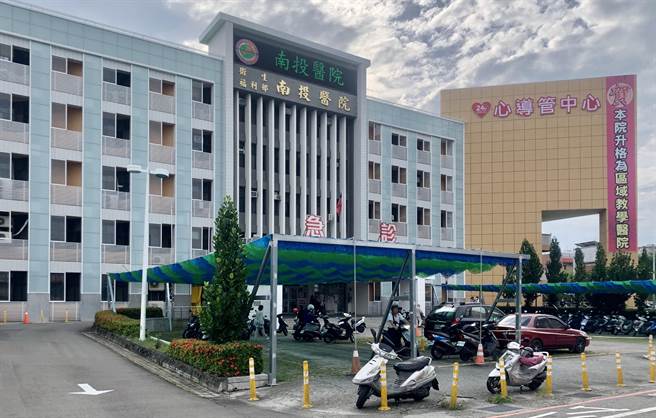 南投醫院春節假期照常看診，急診24小時不打烊。（廖志晃攝）