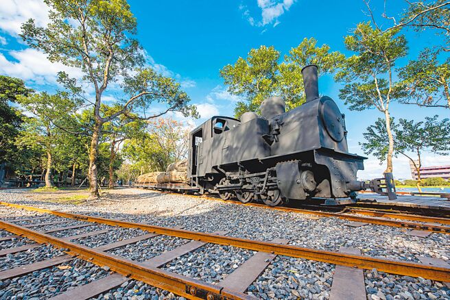 羅東林業文化園區前身是負責木材運送銷售管理的出張所。（羅東林管處提供／李忠一宜蘭傳真）