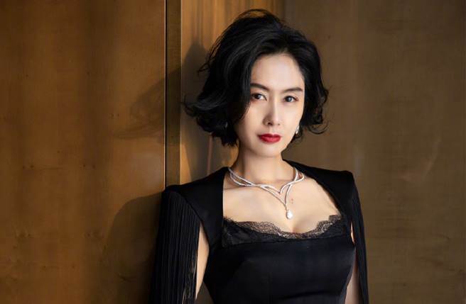 朱茵是演艺圈着名的美魔女。（图／取材自朱茵微博）