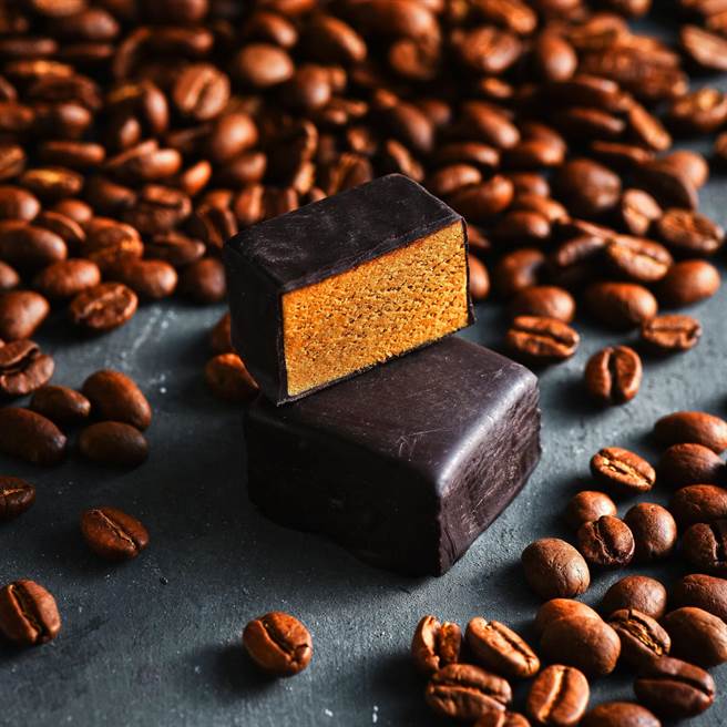 Spark Protein 優質蛋白巧克力，經典綜合口味。（Pinkoi提供）