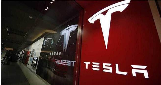 國人投資海外股市創新高，其中又以美股最受投資人青睞。（圖／美聯社／達志影像）