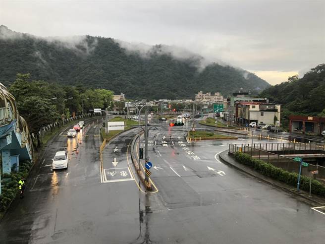 台九線往蘇澳交流道方向，上午車流量並未增加。（蘇澳警分局提供／王志偉宜蘭傳真）