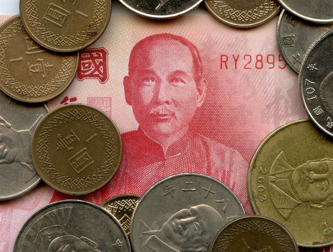 初一清早记得这样拜 天星奇门开运法 3步骤可保牛年逢凶化吉（示意图／达志影像）