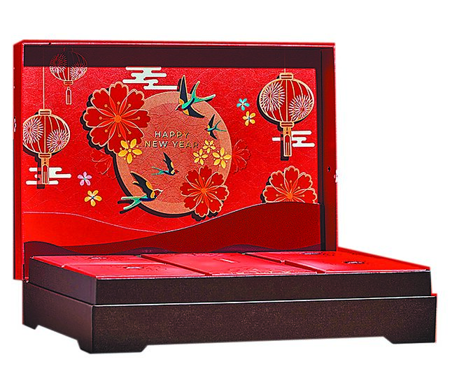 新東陽「吉慶大觀園禮盒」，撞色設計時尚大方，搭配經典肉乾，推薦價1499元。（新東陽提供）