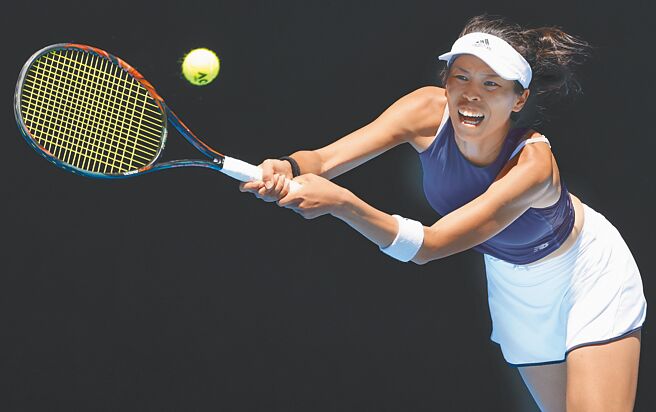 謝淑薇在WTA新增設的帕馬女網賽，女單首輪飲恨。（資料照／美聯社）