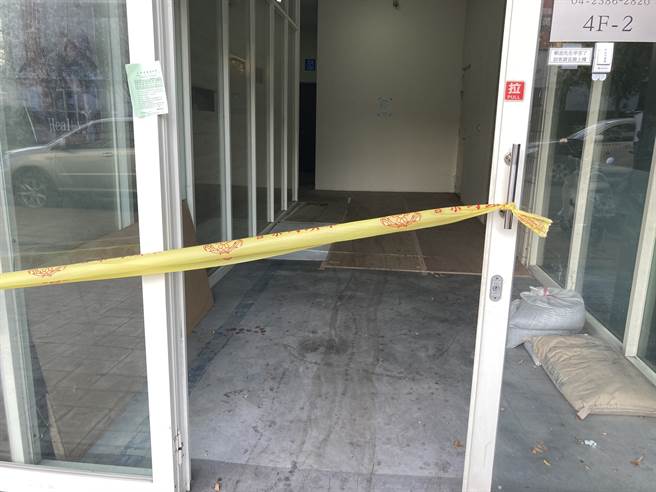 警方封鎖凶案現場。（台中市警第四局提供／張妍溱台中傳真）