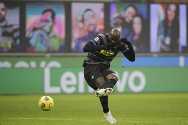 比利时前锋卢卡库，现效力义甲国际米兰。（美联社资料照）