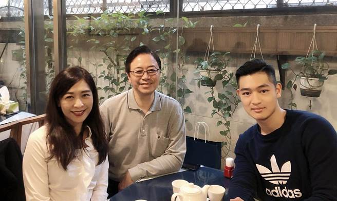 朱国珍》18岁「小壮丁」成长记之三十。（图／作者提供）