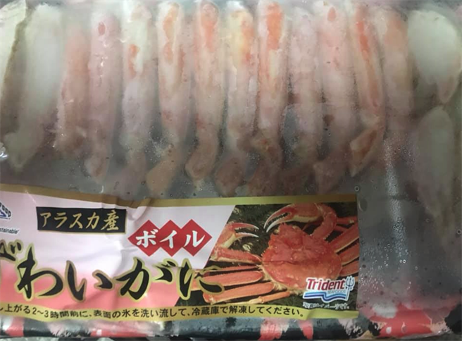 這名人妻認為好市多松葉蟹CP值超高。(翻攝自 Costco好市多 商品經驗老實說)
