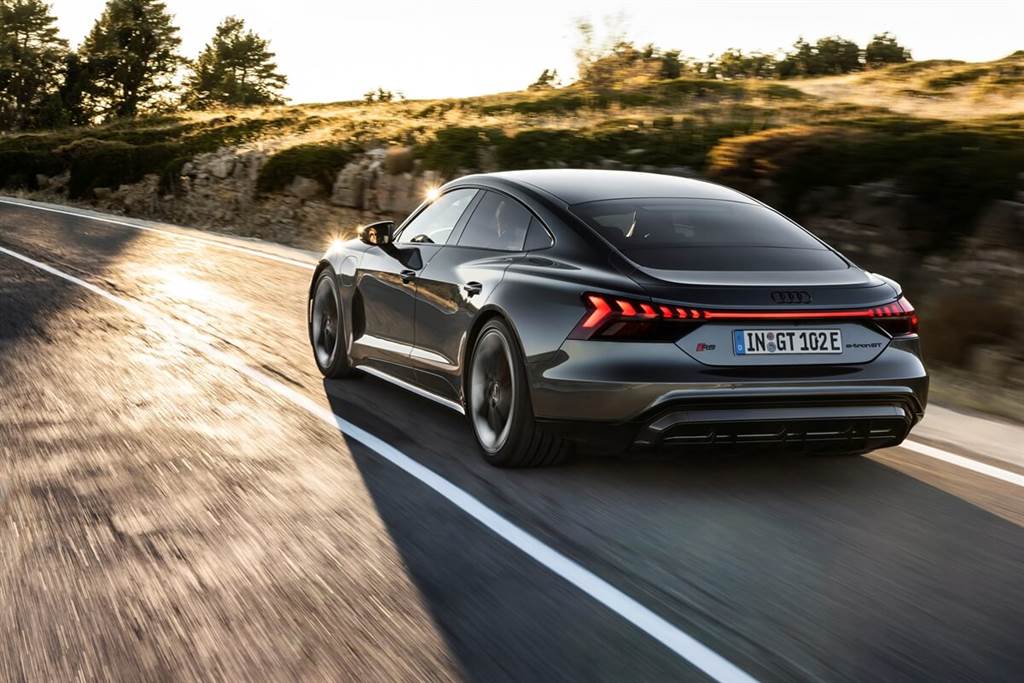 極富表現力純電旅跑新風範(上)：Audi e-tron GT空氣力學與內外設計
