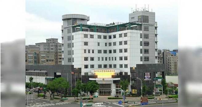 北市警南港分局在丑闻发生后，将王男记2大过免职。（图／报系资料照）