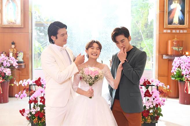 邵翔剧中娶李亦捷，李国毅抢婚。（三立提供）
