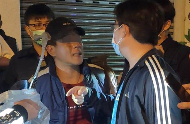 东港砸车怪客遭逮辩称「被魂魄牵去的」。（照片来源：脸书社团《爆料公社》）