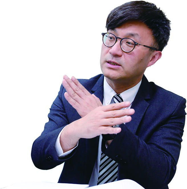 第一金投顧董事長陳奕光